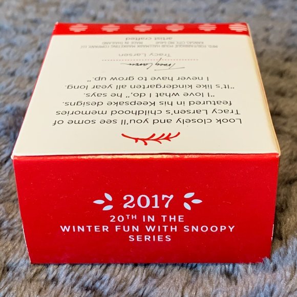 Hallmark Keepsake Ornament (2017): Peanuts Winter Fun With Snoopy & Woodstock - Picture 3 of 4